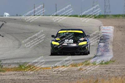 media/Apr-30-2023-CalClub SCCA (Sun) [[28405fd247]]/Group 3/Outside Grapevine/